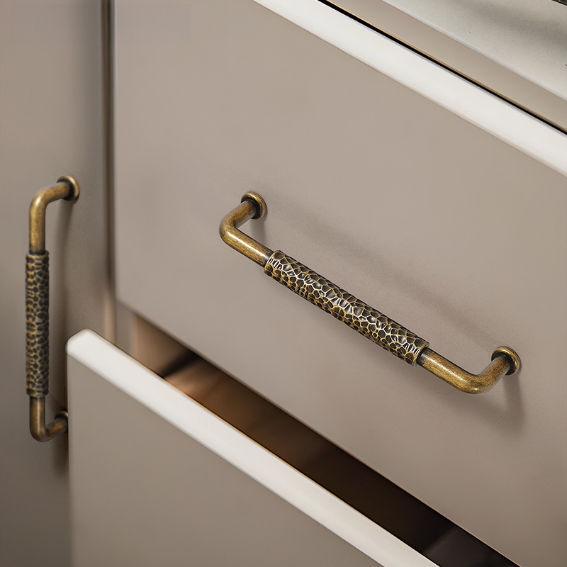 Puxador de Armário Vintage em  - Unique Furniture Hardware Pulls avaliação e preço